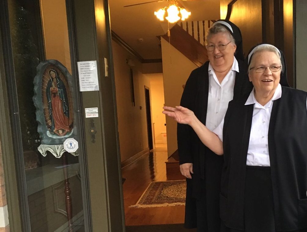 https://fscc-calledtobe.org/wp-content/uploads/2019/01/Our-Lady-of-Guadalupe-Convent-St.-Louis-hospitality-e1551129869117.jpg