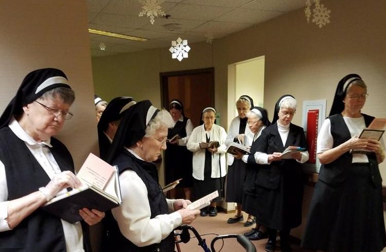 https://fscc-calledtobe.org/wp-content/uploads/2019/02/St.-Francis-Convent-is-another-Manitowoc-home-for-our-Sisters-e1551124957161.jpg