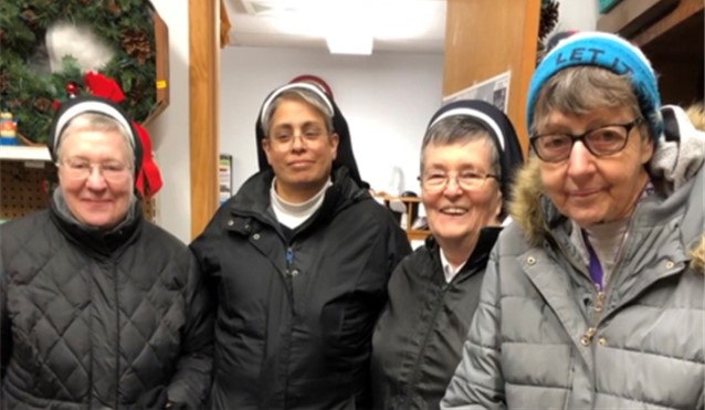 Wisconsin Franciscan sisters religiously cheer on Green Bay