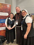 Franciscan-Sisters-and-Friar-Fr-Greg-Plata-OFM-at-Seek-2024